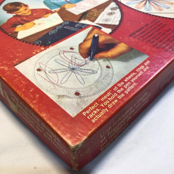 Vintage 1968 Spirograph, missing spool 36, 40 and pens, instructions included - Picture 4 of 16